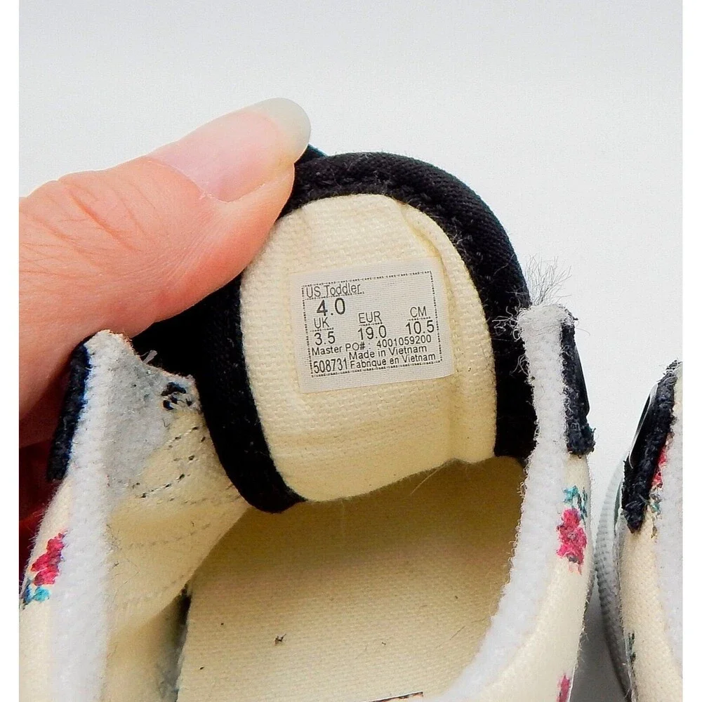 Vans Toddler Black Suede Floral Canvas Sneaker 4 Toddler Hook Loop Closure